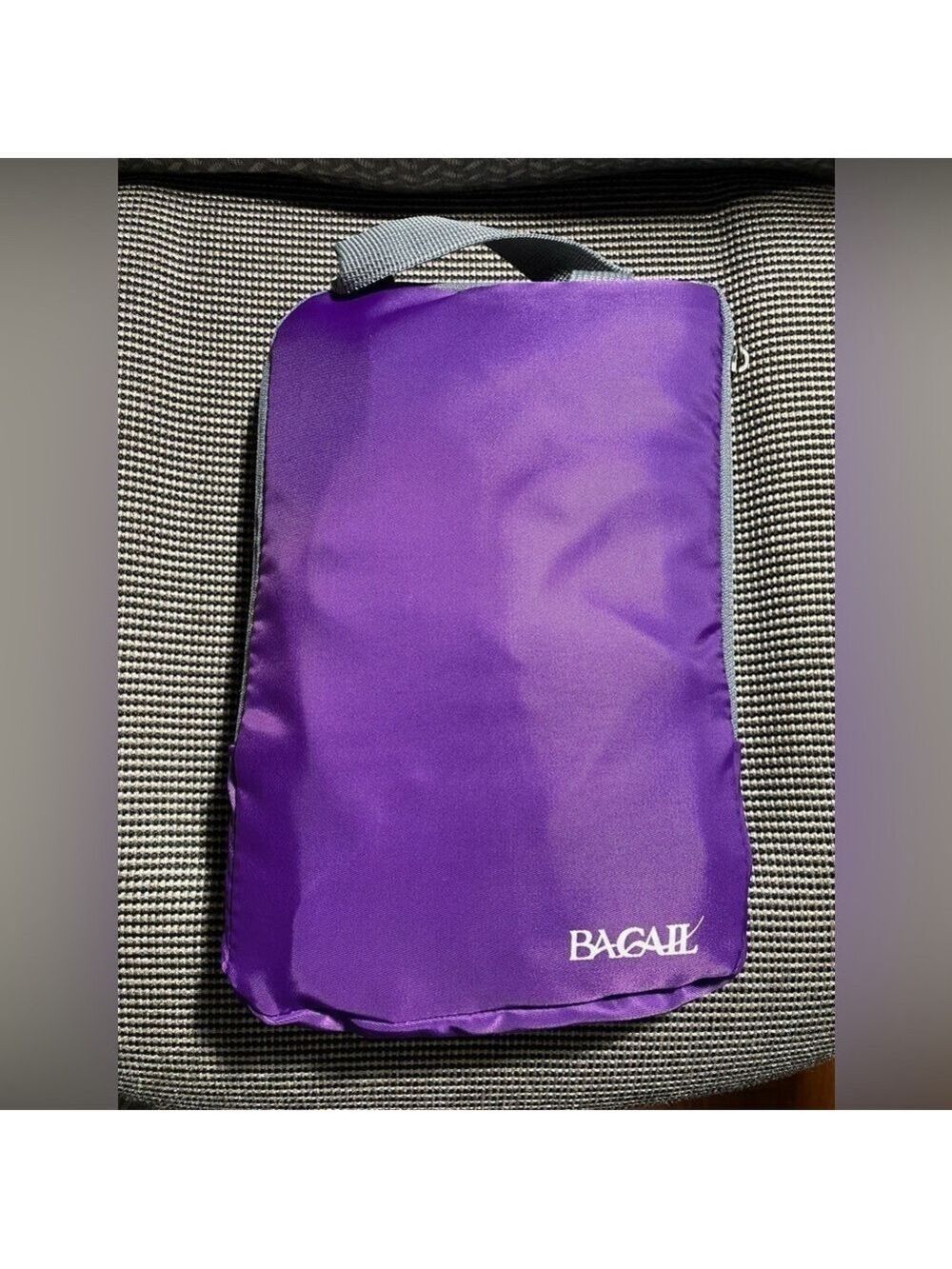 Bagail 4pk Purple Compression Packing Cubes NWT